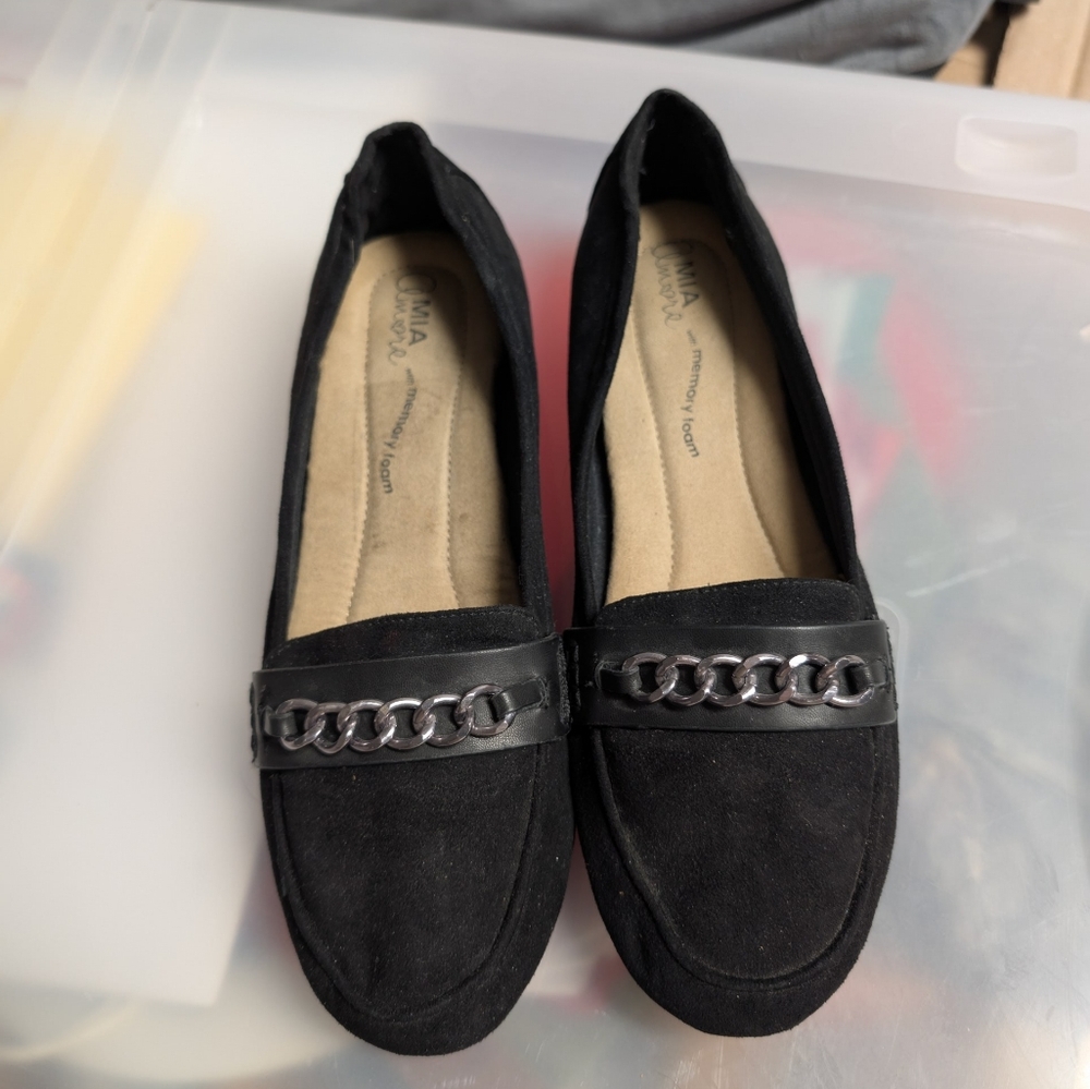 MIA Black Chain Loafers